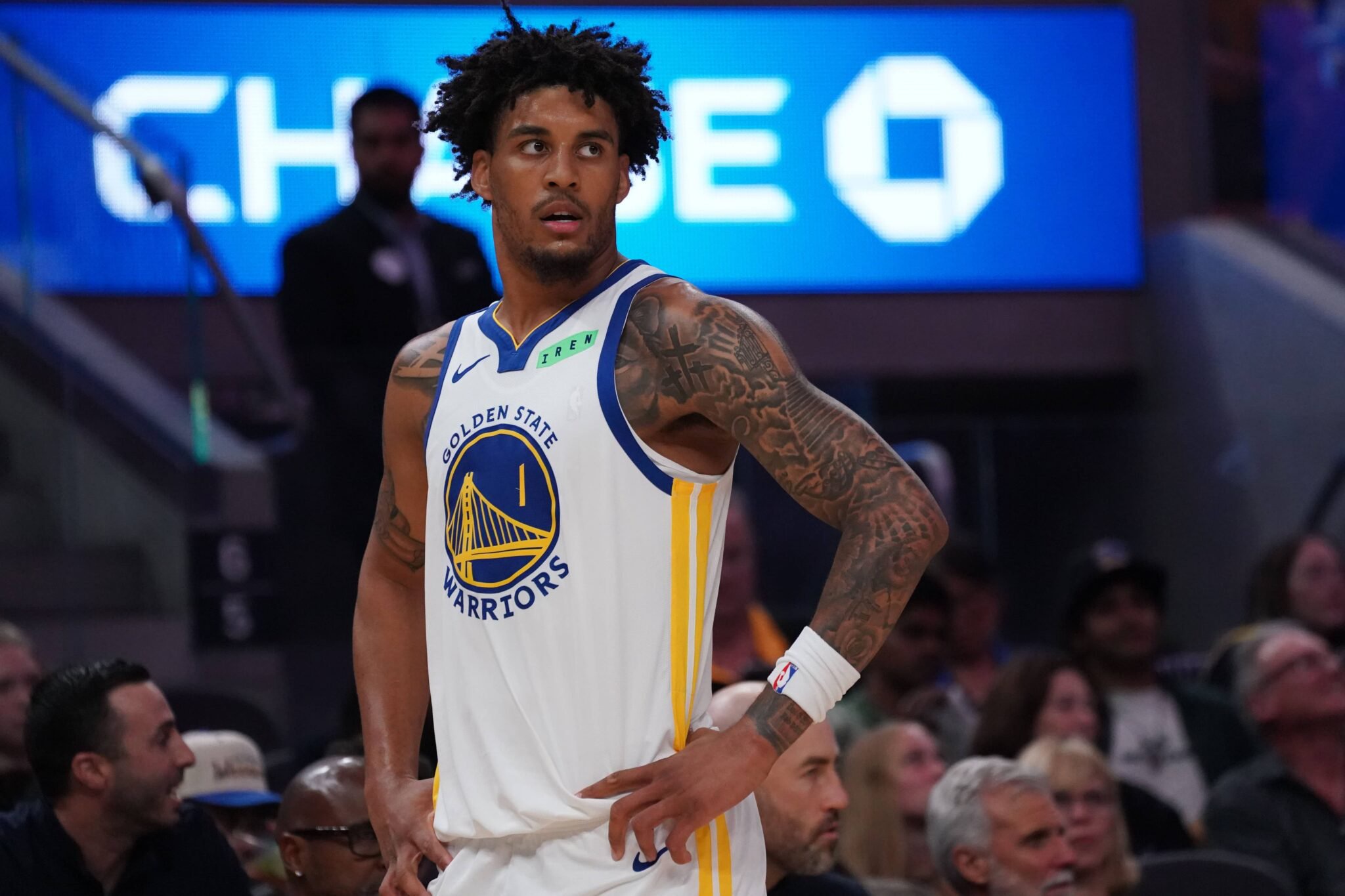 San Francisco, California, USA; Golden State Warriors forward Yaxel Lendeborg (1) looks at the crowd during a break in the action against the Portland Trail Blazers in the first quarter at Chase Center. Mandatory Credit: David Gonzales-Imagn Images
