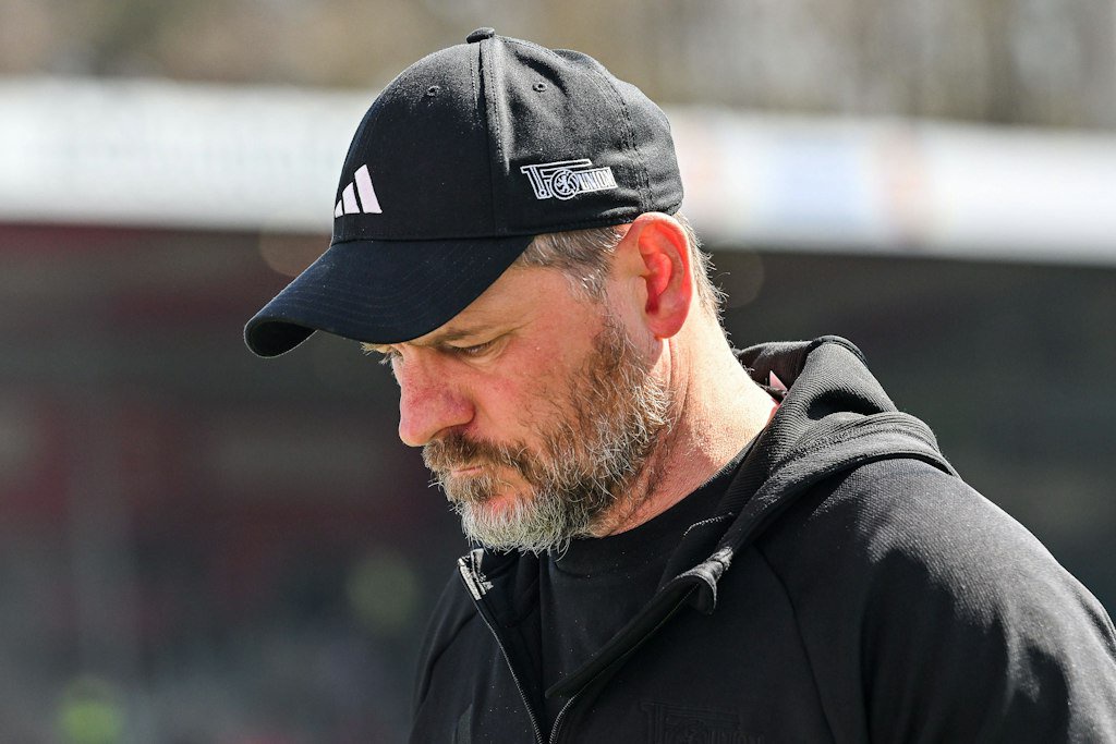 Steffen Baumgart ist nach seiner Freistellung beim 1. FC Union nun wieder auf Jobsuche.