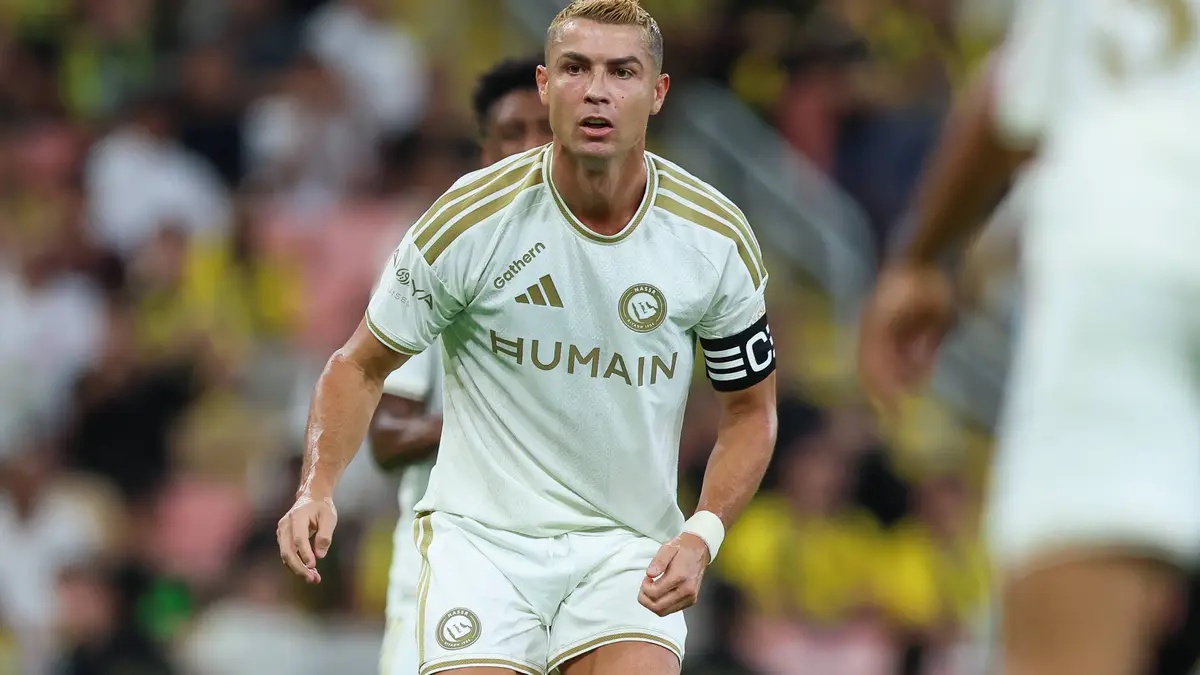 Ronaldo earns more than twice as much as Messi in Forbes’ 2026 Football Rich List