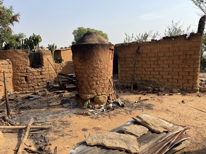 More than a dozen houses of the Fulanis were razed in a reprisal at Fat-Makada, Bokkos LGA, Plateau State. (PHOTO CREDIT: Qosim Suleiman/Premium Times)