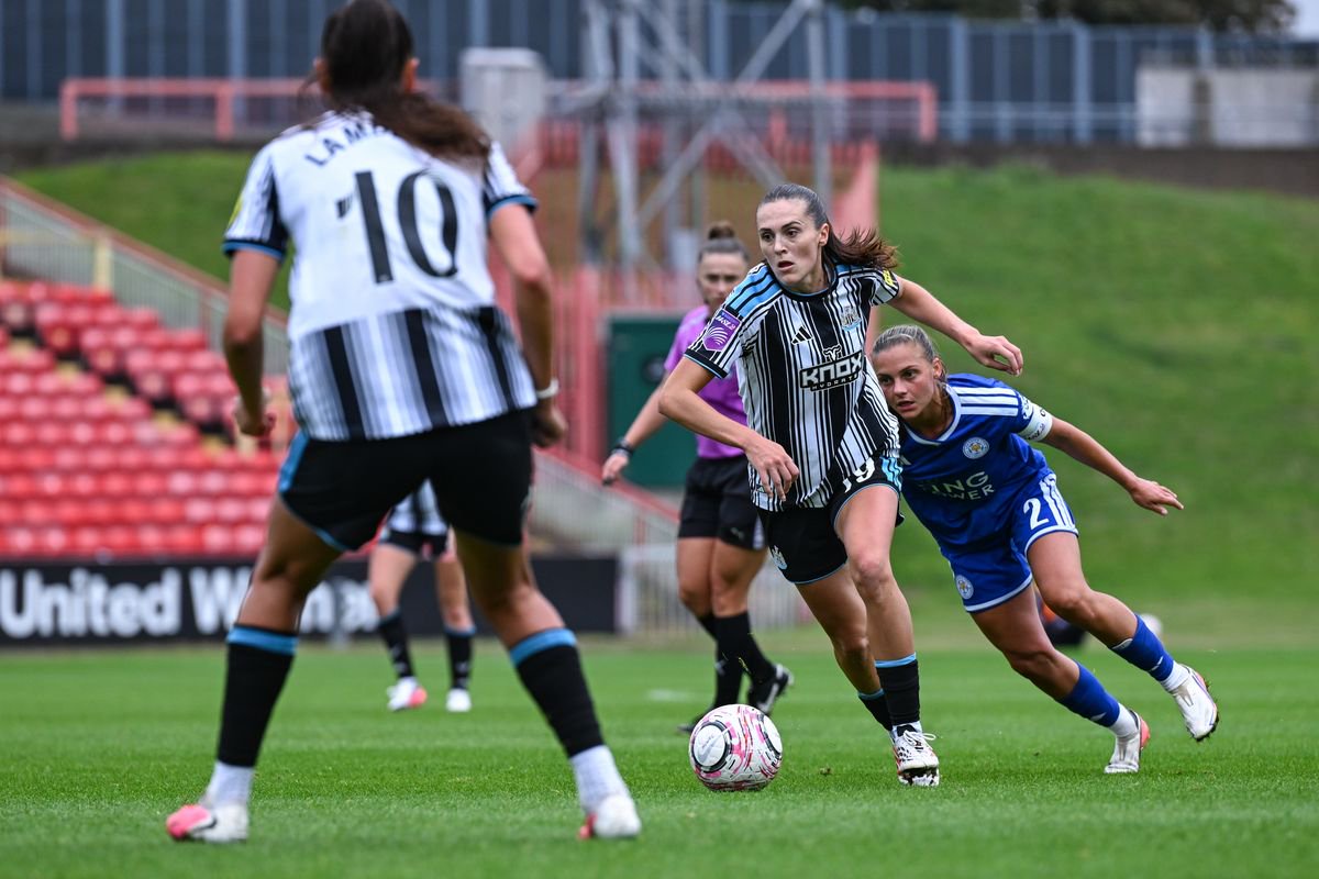 Katie Bradley of Newcastle United (19) runs with the ball during their WSL 2 match against Leicester City