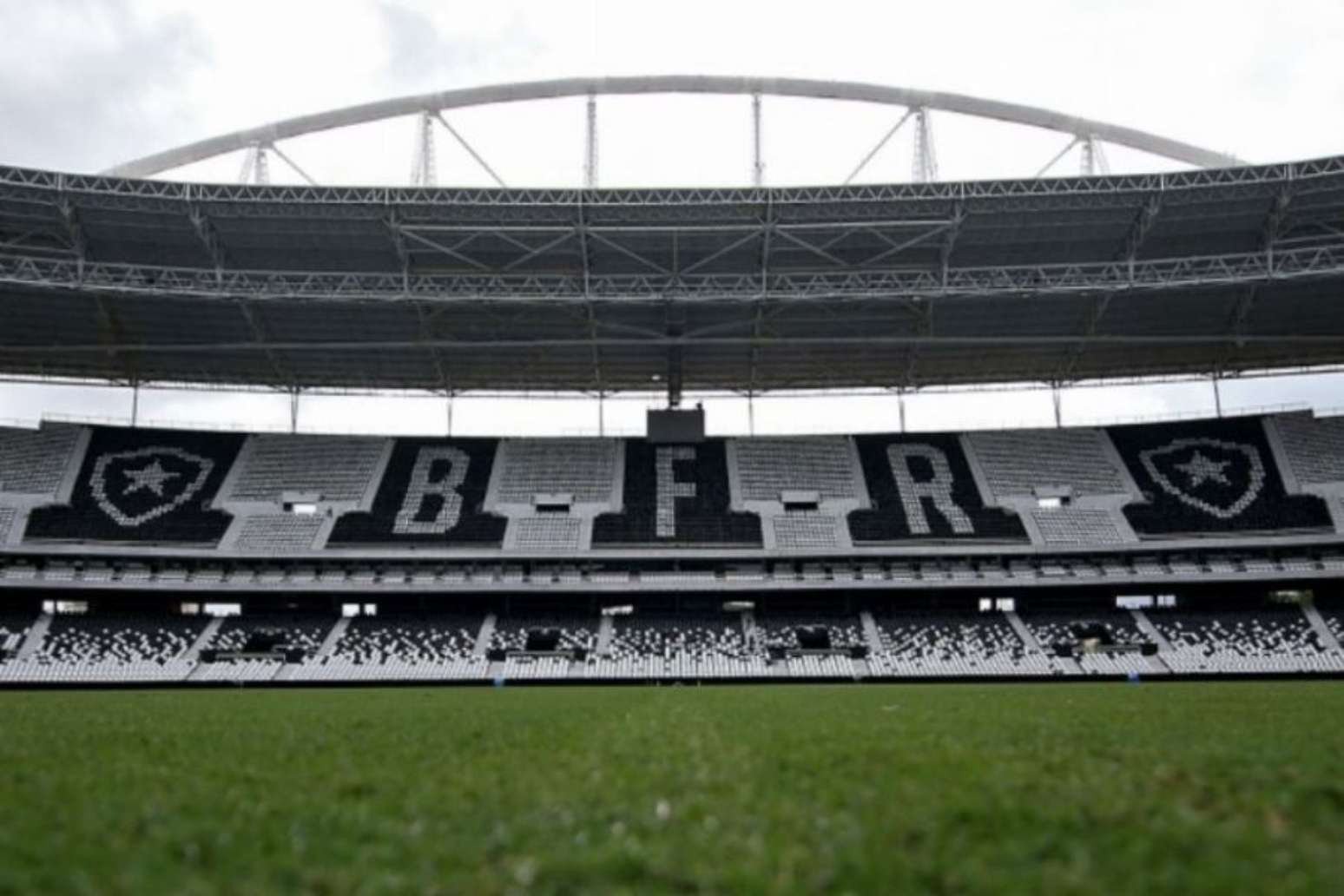 Estádio Nilton Santos