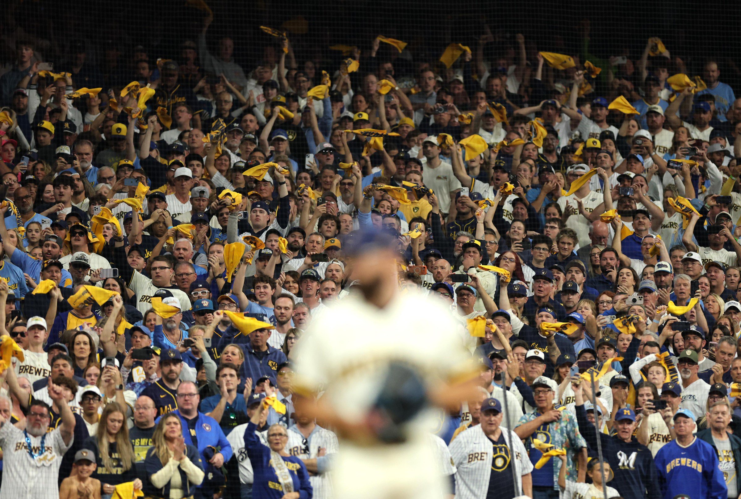 World Series: Tampa Bay Rays v Milwaukee Brewers - Game Two