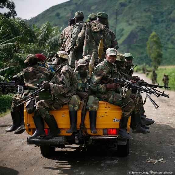 AU chief 'gravely concerned' by Rwanda-DRC tension – DW – 05/29/2022