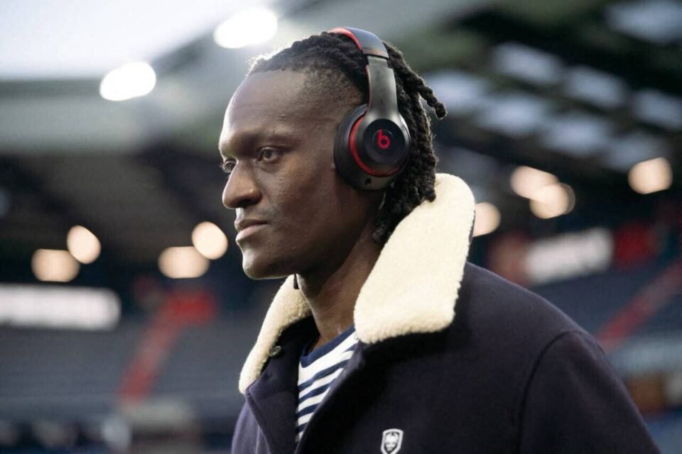 Armand Gnanduillet à son arrivée au stade d'Ornano.