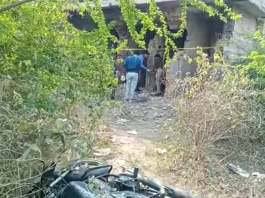 पहले एनकाउंटर में अरबाज का खेल खत्म