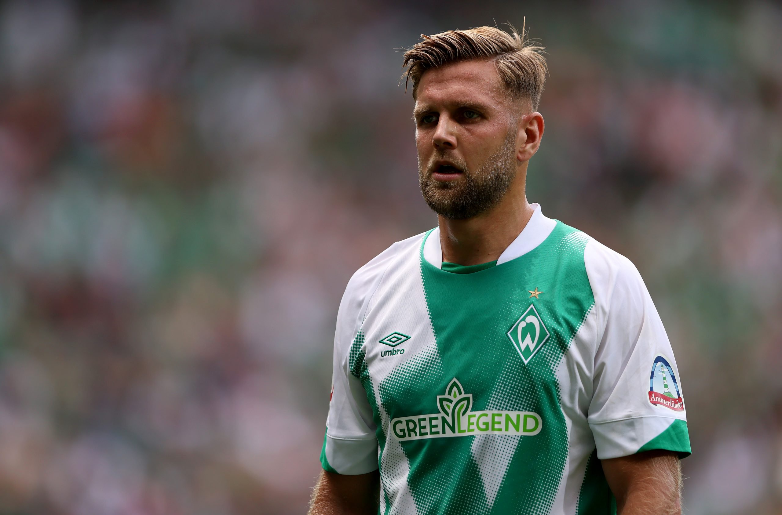 Sv werder bremen v vfb stuttgart bundesliga