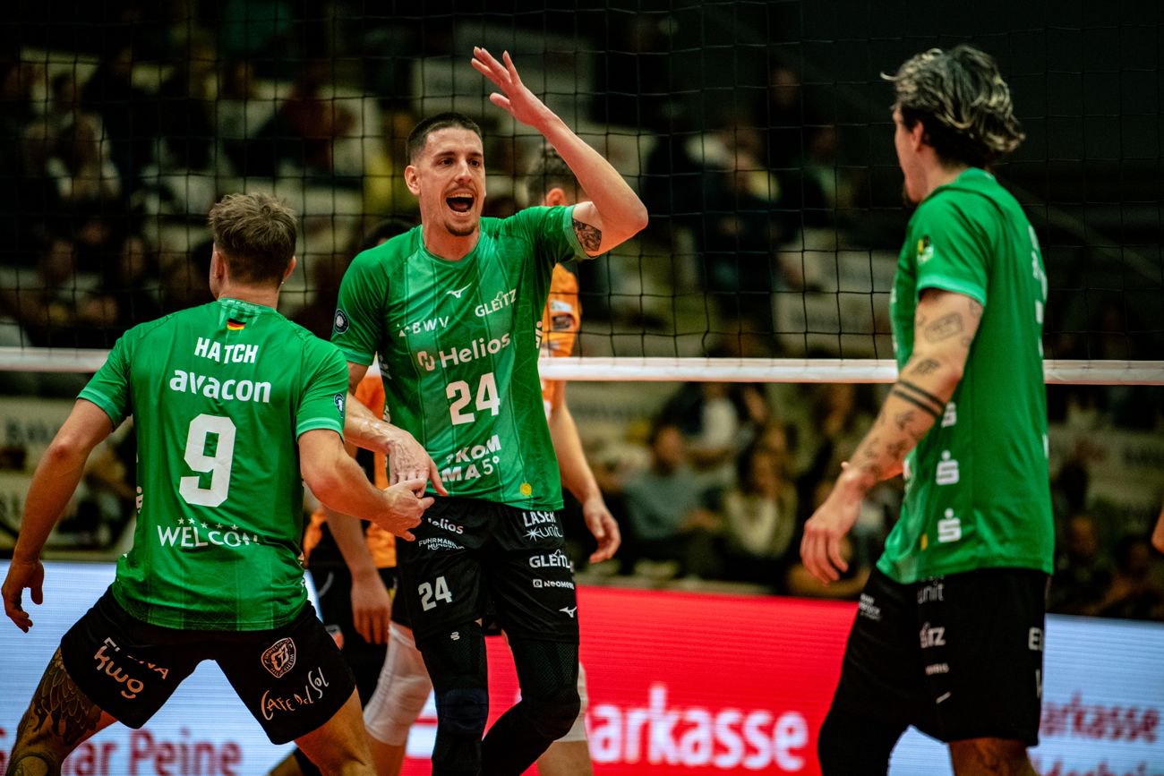 Helios GRIZZLYS starten mit hart erkämpftem Auswärtssieg in die Bundesliga-Saison