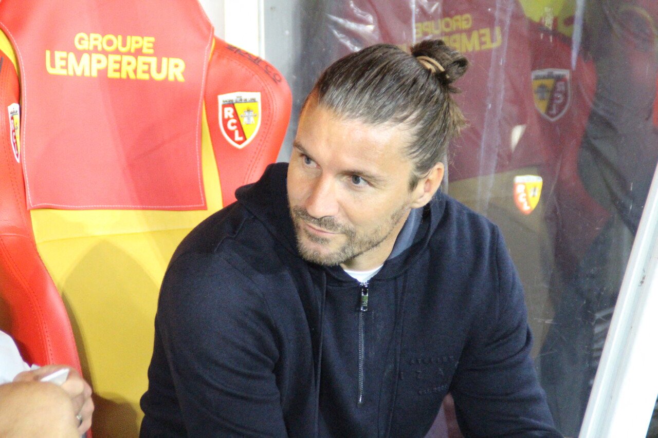 Yannick Cahuzac, coach du RC Lens, s'est exprimé face à la presse ce mercredi à deux jours du Derby du Nord.