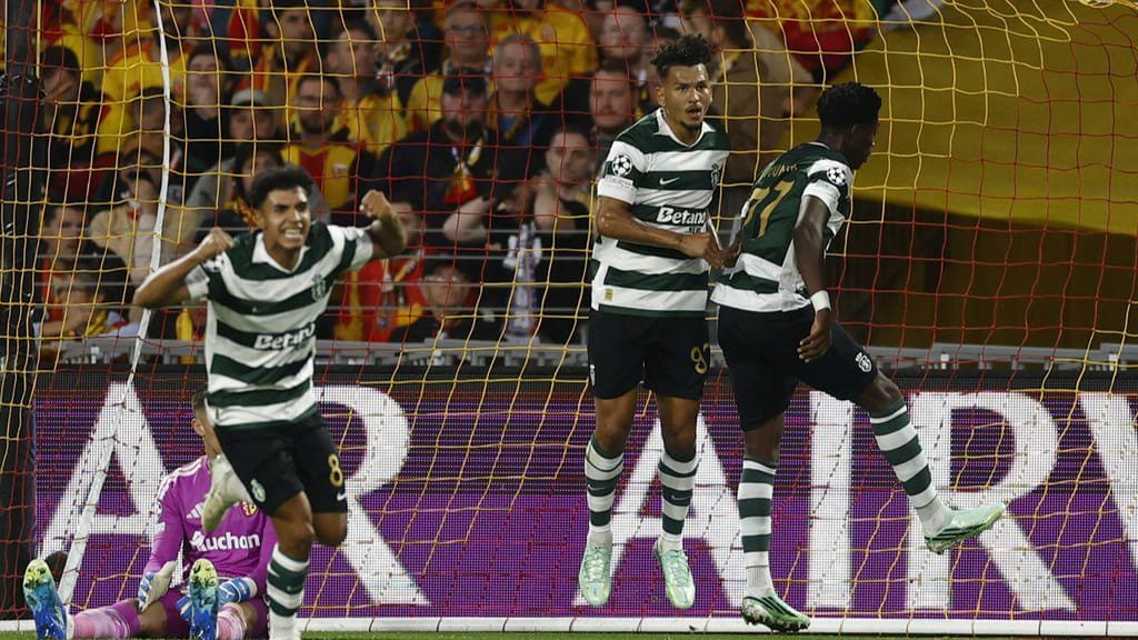 Lens-Sporting (YOAN VALAT/EPA)