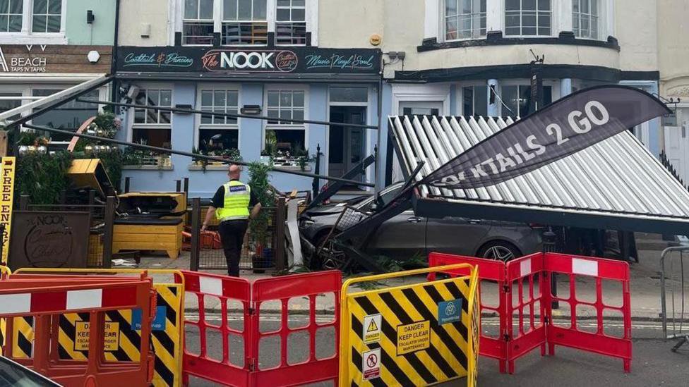 Bar applies to keep canopies after 'devastating' crash