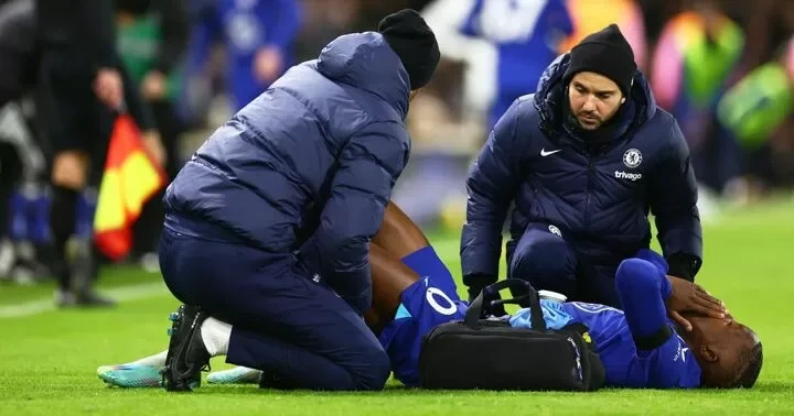 Chelsea almost complete injury XI after Denis Zakaria limps off in Fulham  defeat| All Football