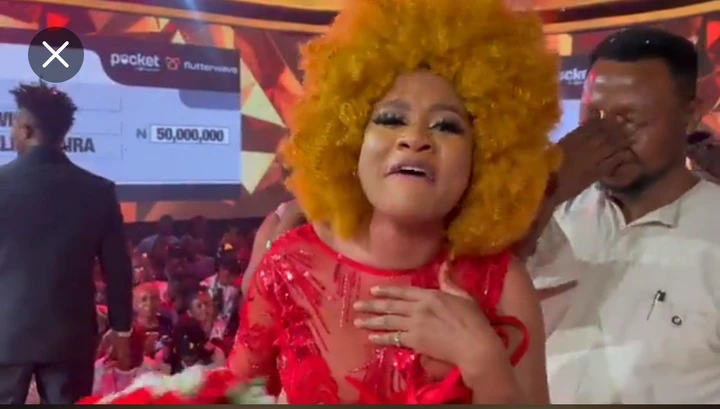 Bbnaija7: Moment When Phyna Spotted Her Dad In The Crowd Before Being Declared The Winner (Video)