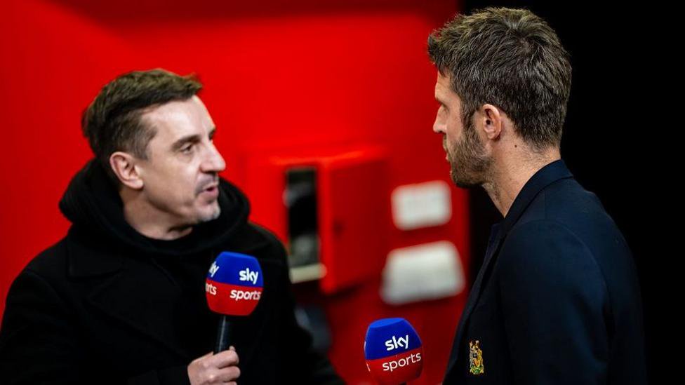 Gary Neville and Michael Carrick