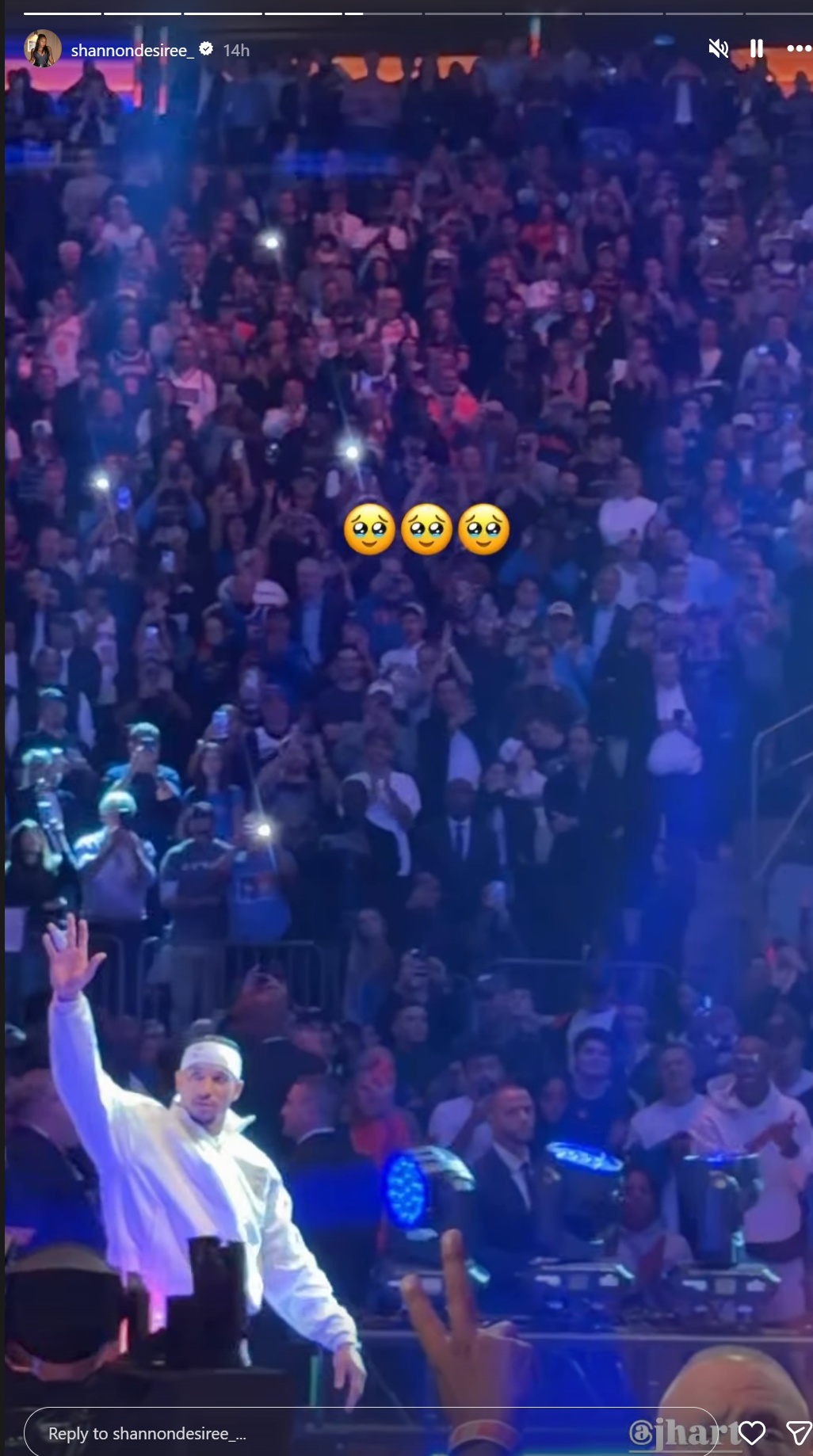 Shannon Hart shares a video of her husband Josh as he walks out on the Madison Square Garden court to receive his Knicks championship ring. 