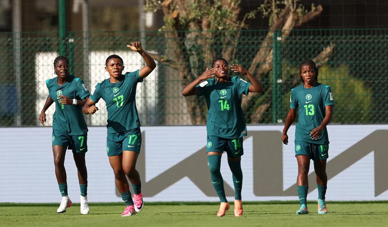 Nigeria vs Korea DPR: Nigeria celebrates