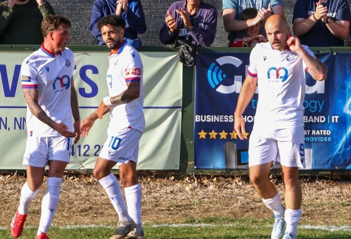 AFC Rushden & Diamonds celebrate during their 2-1 win against Braintree Town