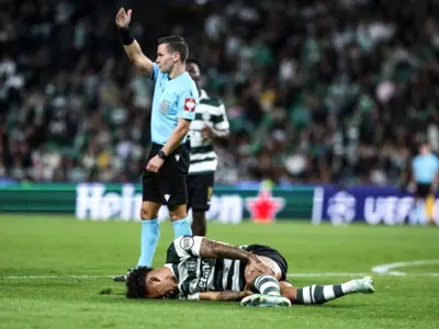 Luis Suárez choca com Jungwirth