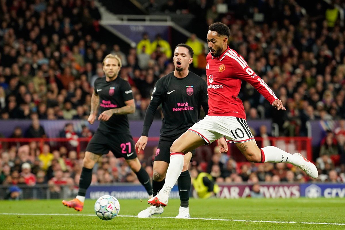 Matheus Cunha And Ayden Heaven To Start; Leny Yoro Out: Man Utd Predicted Lineup To Play Como
