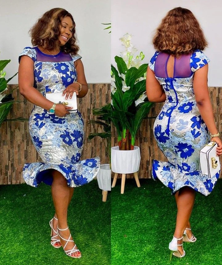 Beautiful And Eye-Catchy Ankara Dresses Styles For Ladies - Reny styles