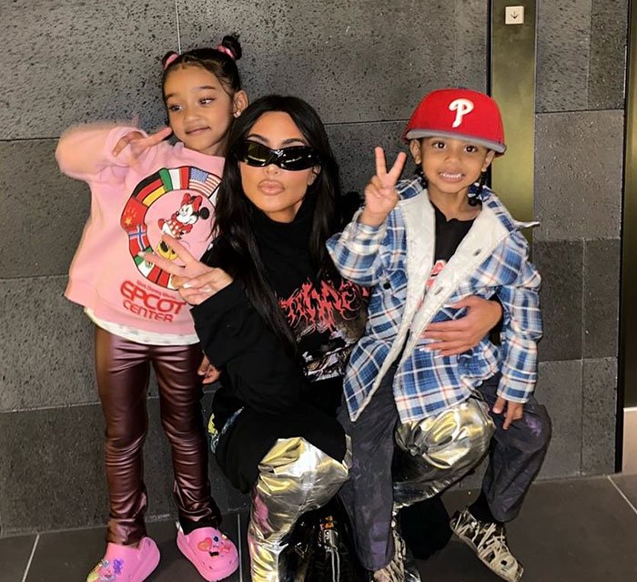 Kim Kardashian Breaks Down In Tears Describing Single Motherhood: “I Can’t Do It Anymore”