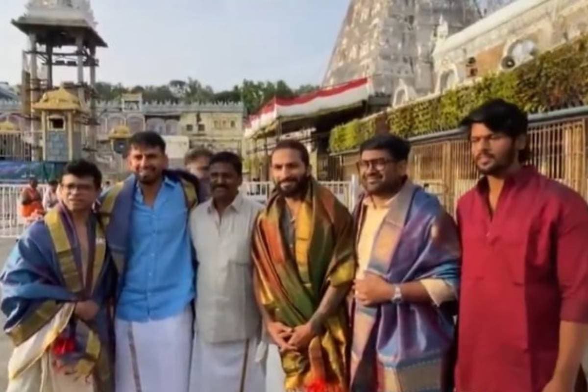 IPL 2026 RCB Players at Tirumala Temple