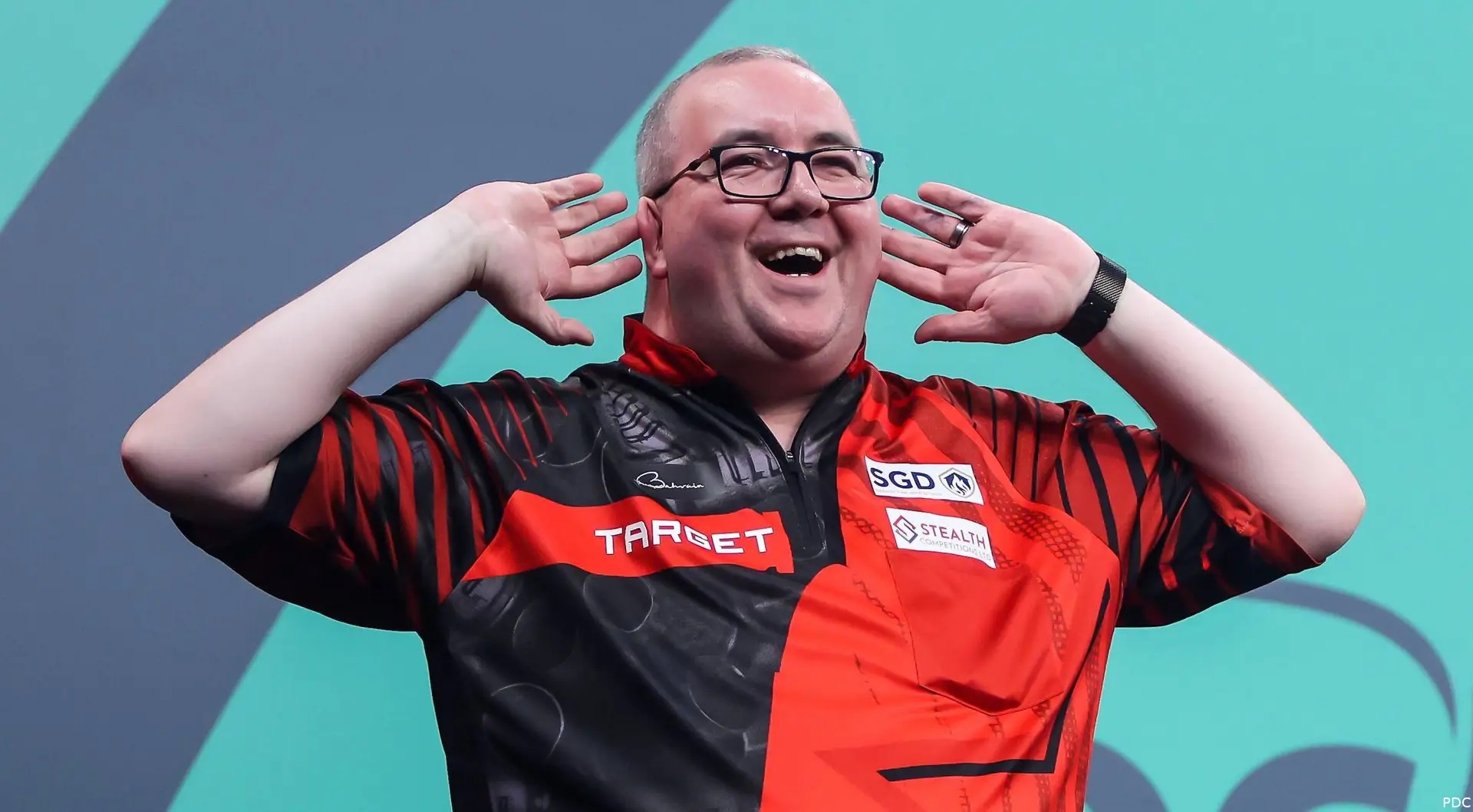 Stephen Bunting gestures with his hands