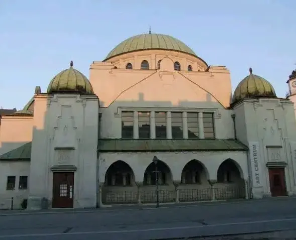 Only African European Country Without Single Mosque Despite Having Muslims