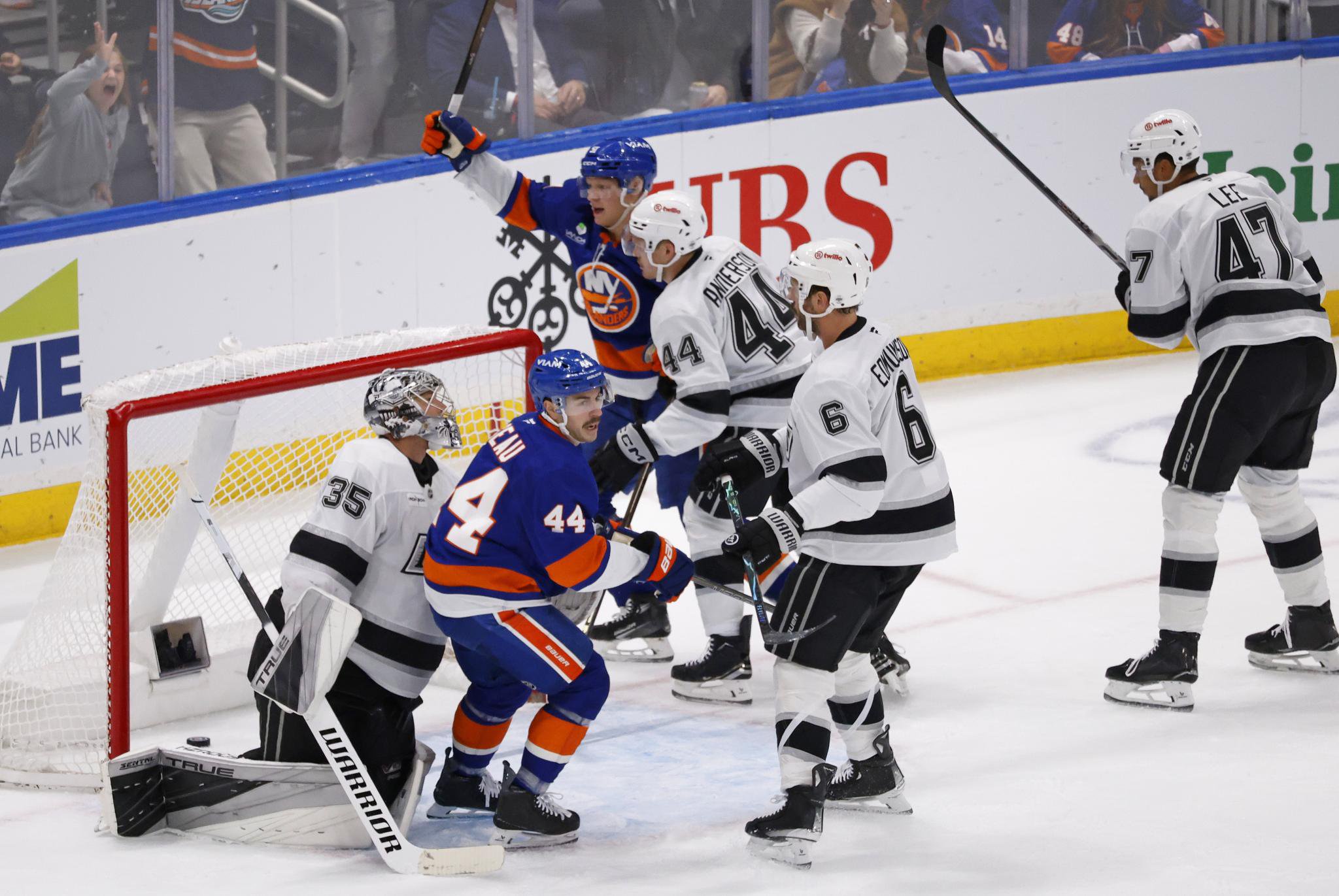 Viktor Eklund (38) scored a goal during the second period of the Islanders' 3-2 overtime loss to the Kings on Oct. 22, 2026 at UBS Arena.