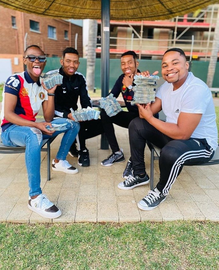 "Ace Magashule's Sons Flaunting Looted Funds" Man ...