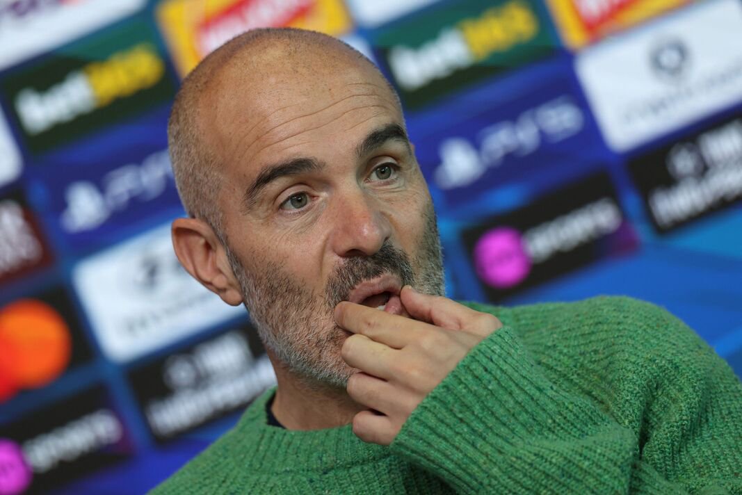 FBL-EUR-C1-MAN CITY-PRESSER