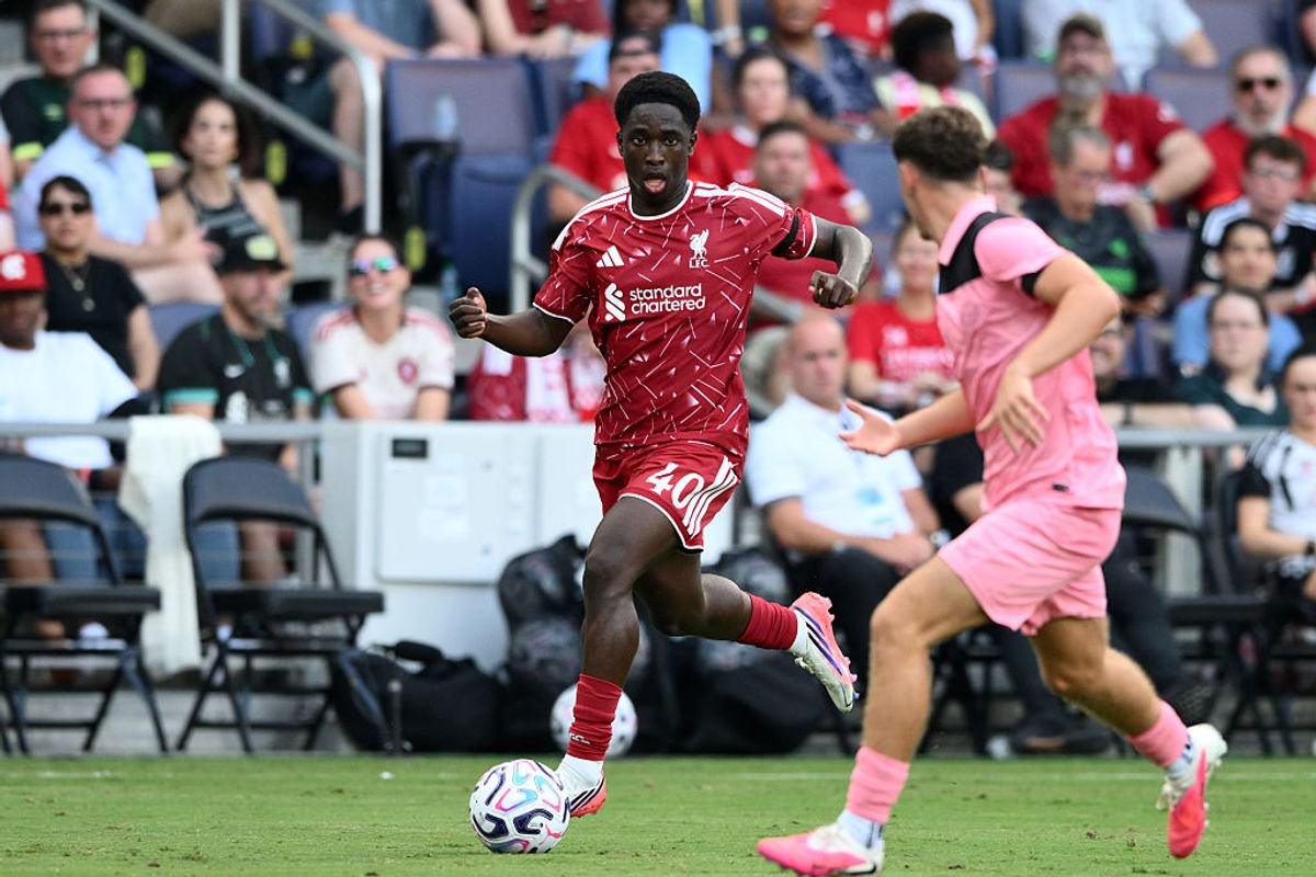 NASHVILLE, TENNESSEE - JULY 25:  Josh Abe #40 Liverpool with the ball during the second half of the pre-season friendly match between Liverpool FC and Sunderland AFC at GEODIS Park on July 25, 2026 in Nashville, Tennessee. (Photo by Bill Barrett/ISI Photos/ISI Photos via Getty Images)