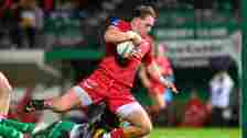 United Rugby Championship: Scarlets claim draw against Benetton - BBC Sport