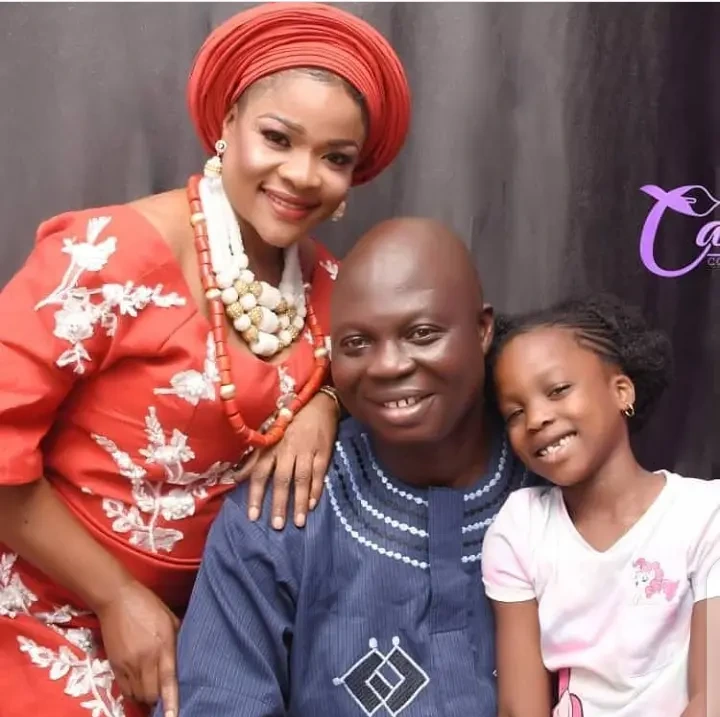 Photos: 3 Popular Comical Yoruba Actors Whose Wives And Children Lives In Abroad