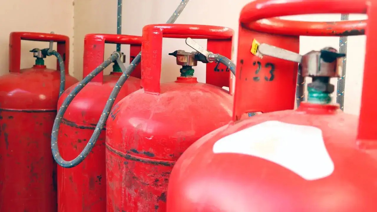 घर में है Indane Gas, Bharat Gas, HP गैस कनेक्शन, जरूर पढ़ें ये खबर