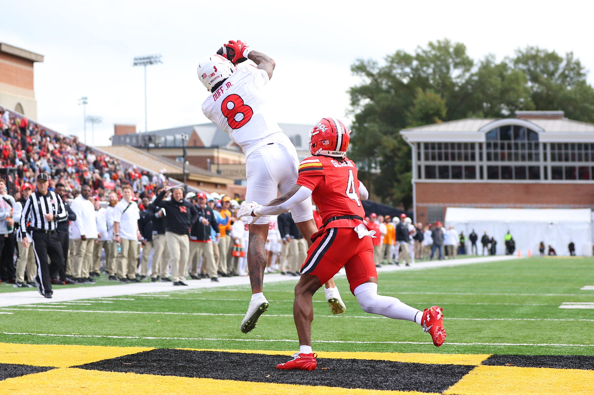 Rutgers wide receiver KJ Duff makes a catch in the Scarlet Knights' game against the Maryland Terrapins at SECU Stadium in College Park, Maryland on Oct. 17, 2026.