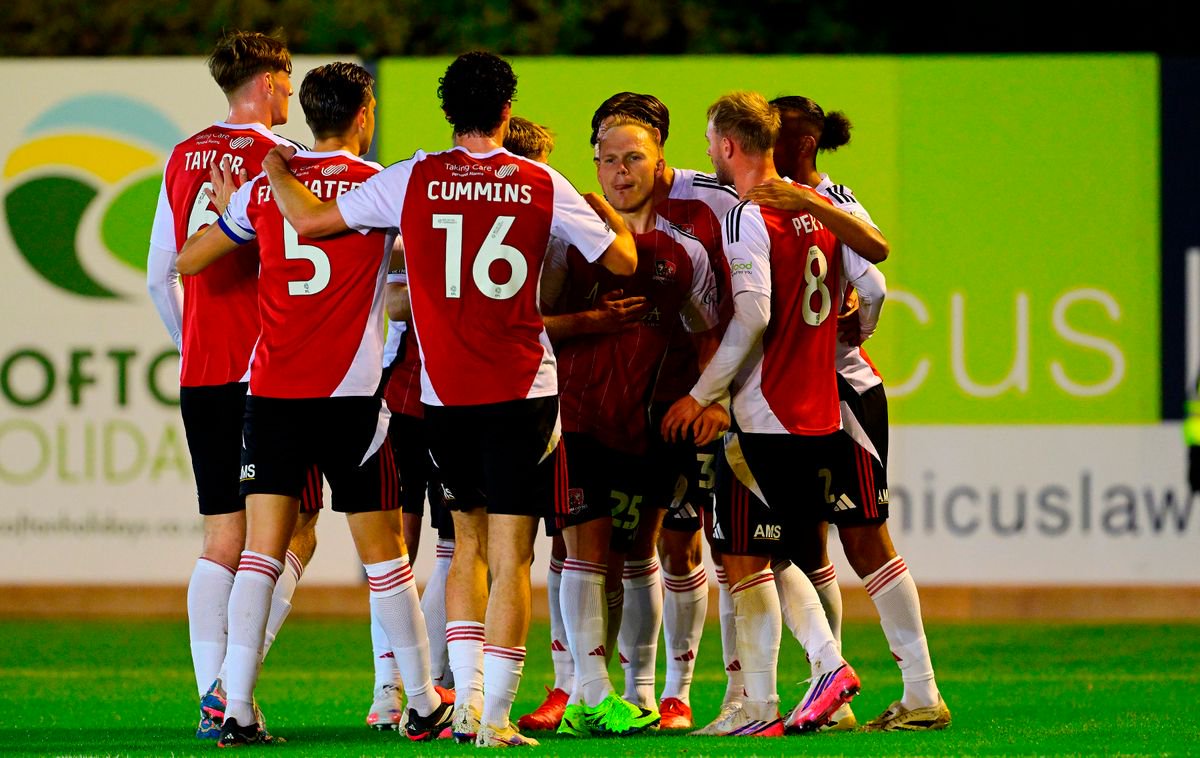 Goal celebrations for  Anthony Scully of Exeter City during the Sky Bet League 2 match between Exeter City and Crewe Alexandra at St James Park, Exeter on 20 October 2026 (Photo: Tom Sandberg/PPAUK)