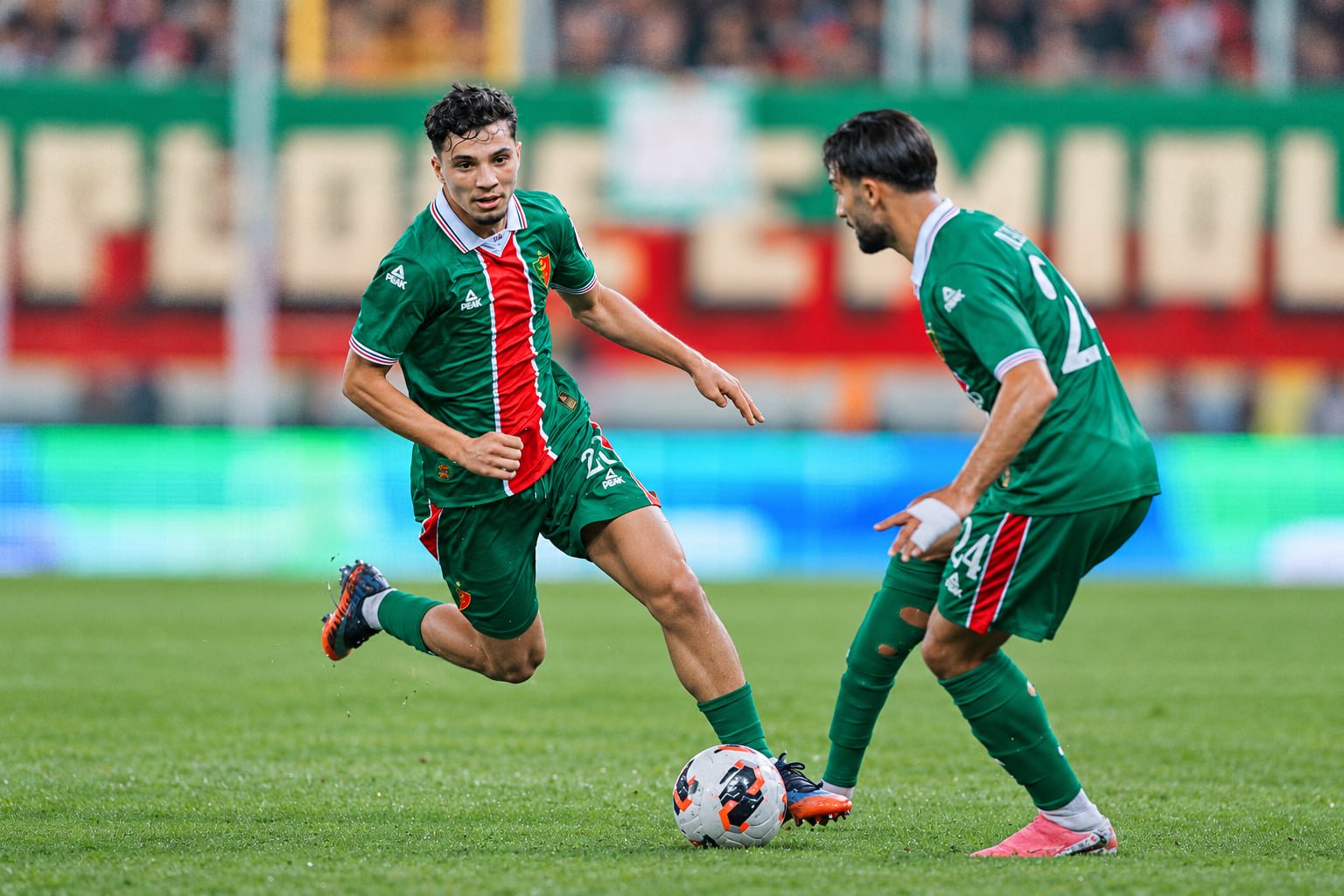 MC Alger beats Enugu Rangers 3-0 to reach CAF group stage, says DZfoot