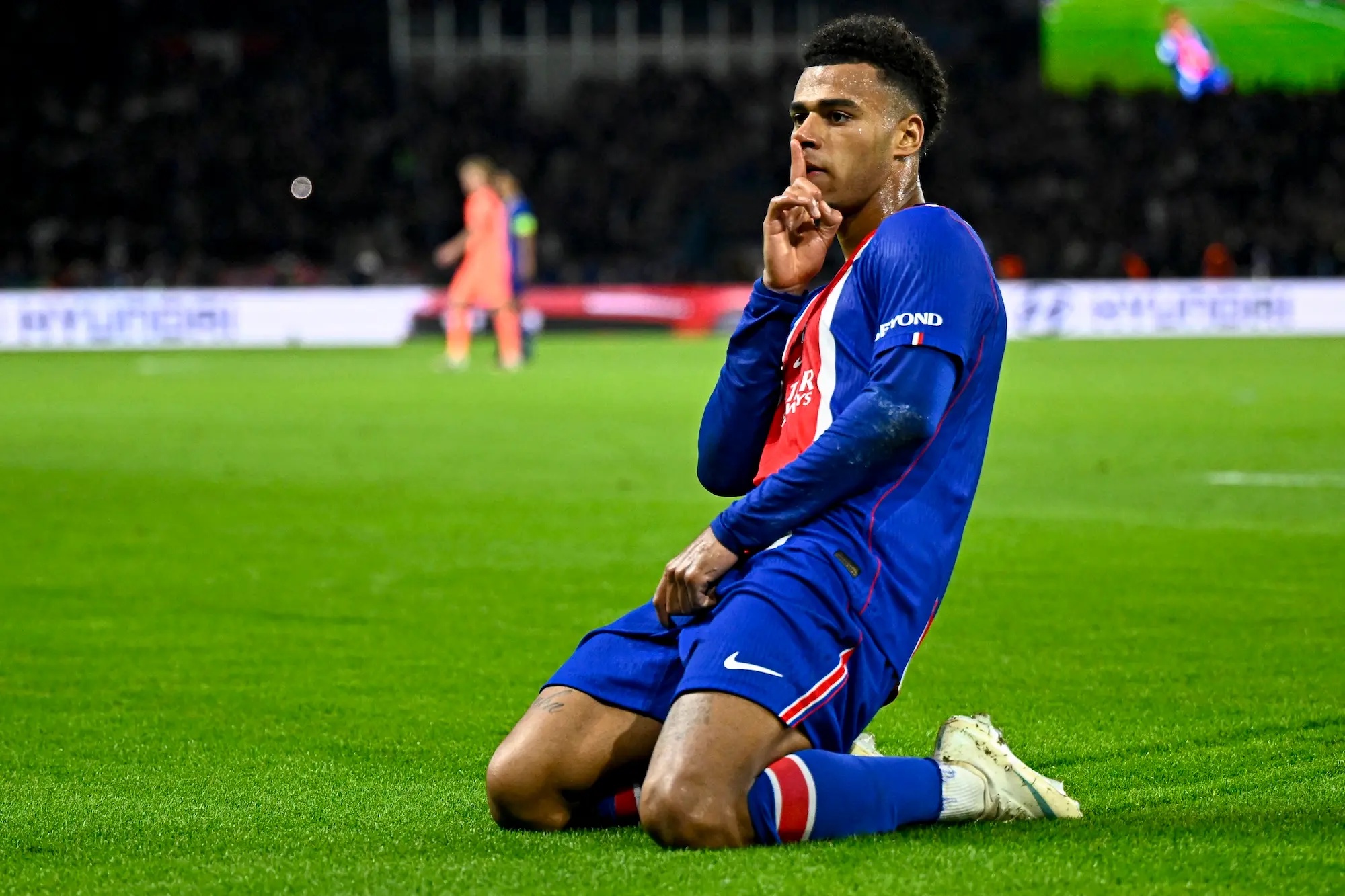 Desire Doue PSG.