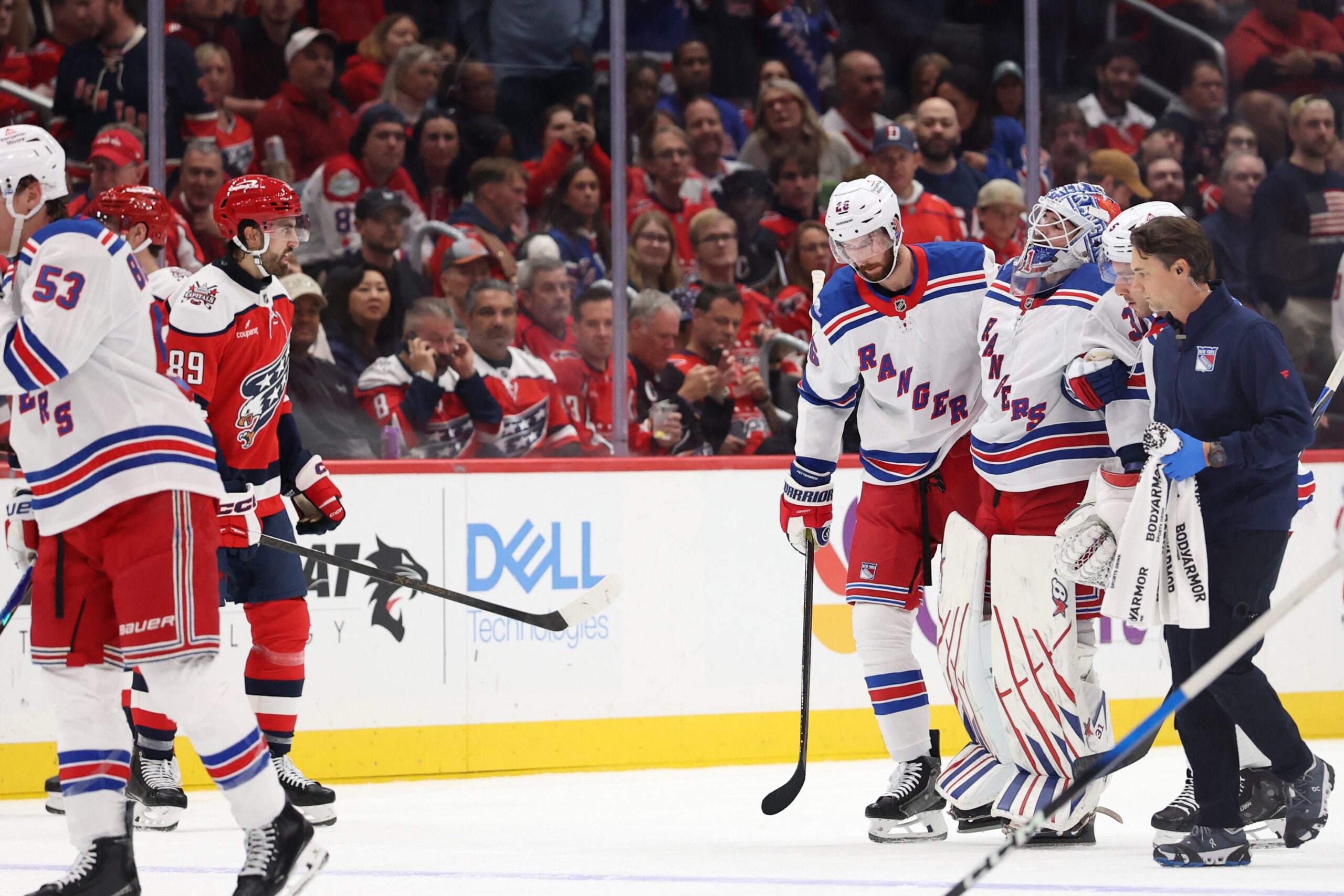 Ex-Rangers goalie weighs in: Shesterkin injury, Hellebuyck trade more impactful?