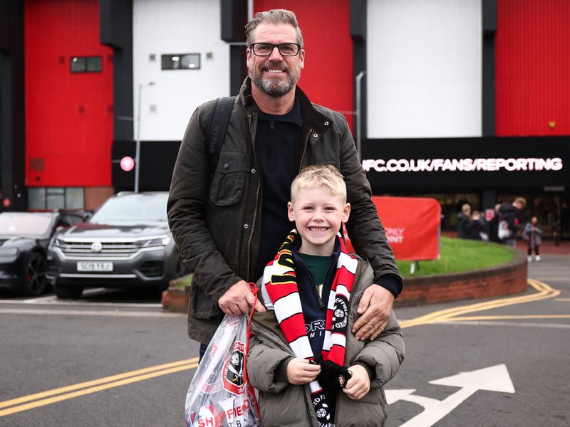 Sheffield United fans pictured showing their support ahead of Derby County clash 