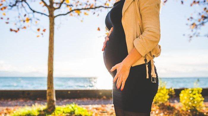 Jangan Panik Kalau Bayi di Kandungan Mama Sungsang, Simak 3 Tips dari Bidan