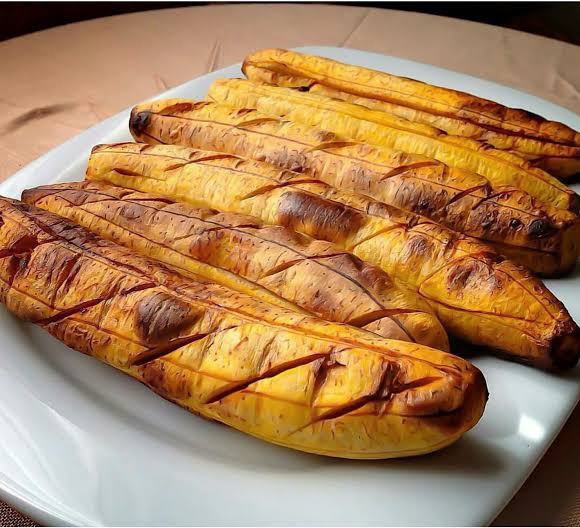 Check out 7 health benefits of eating roasted plantain [Photos] - Opera
