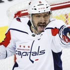 Ovechkin becomes 3rd NHL player with at least 20 goals in 19 straight seasons in win over Flames