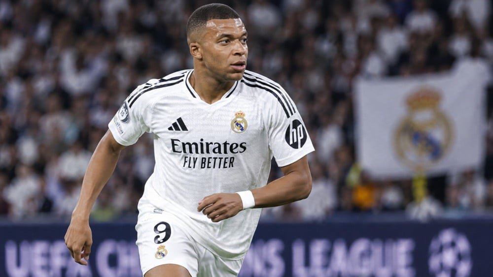 Mbappé marcou duas vezes na vitória do Real Madrid por 4 a 1 sobre o Sevilla neste domingo (18) - (Foto: Imagem Ilustrativa/A Crítica)