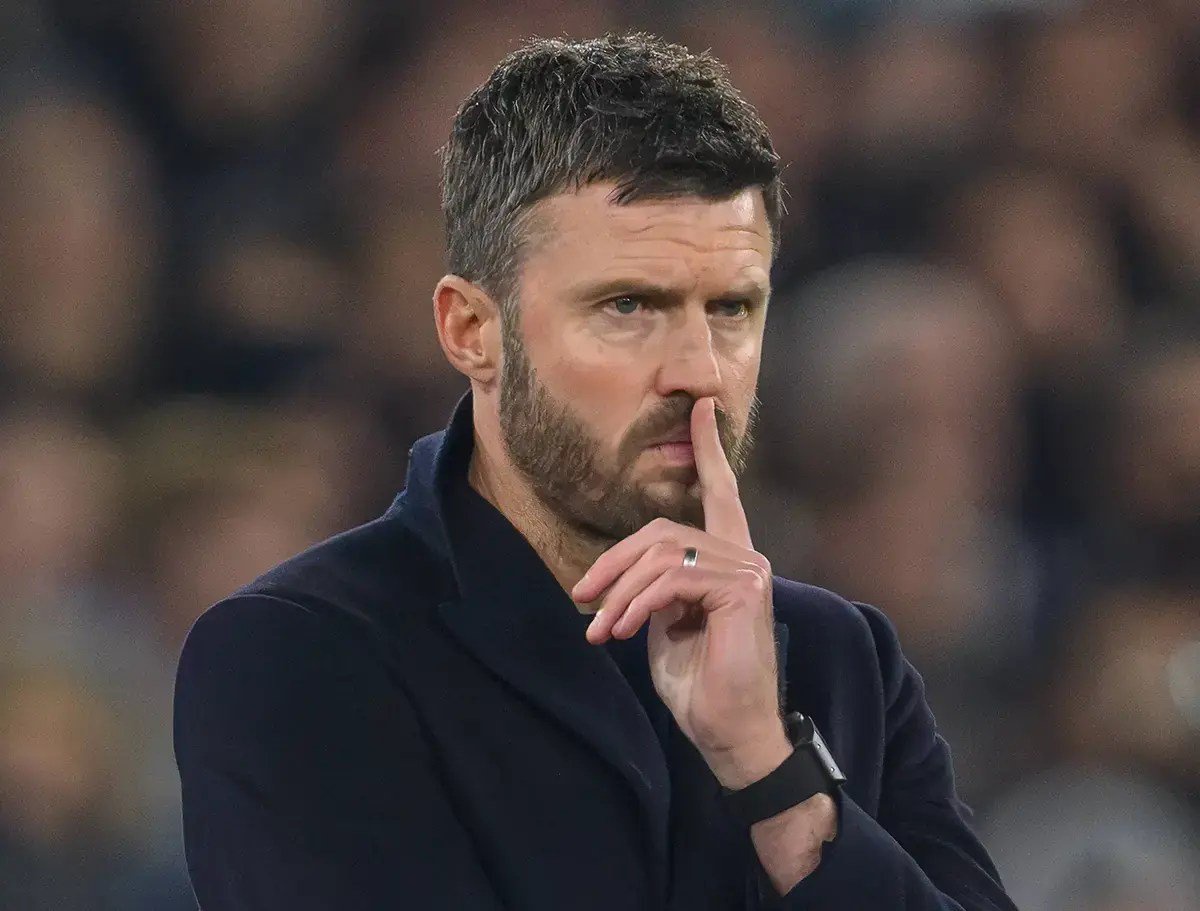 Michael Carrick overseeing behind-closed-doors Manchester United friendly today