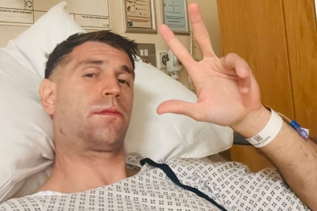 Emi Martinez in hospital