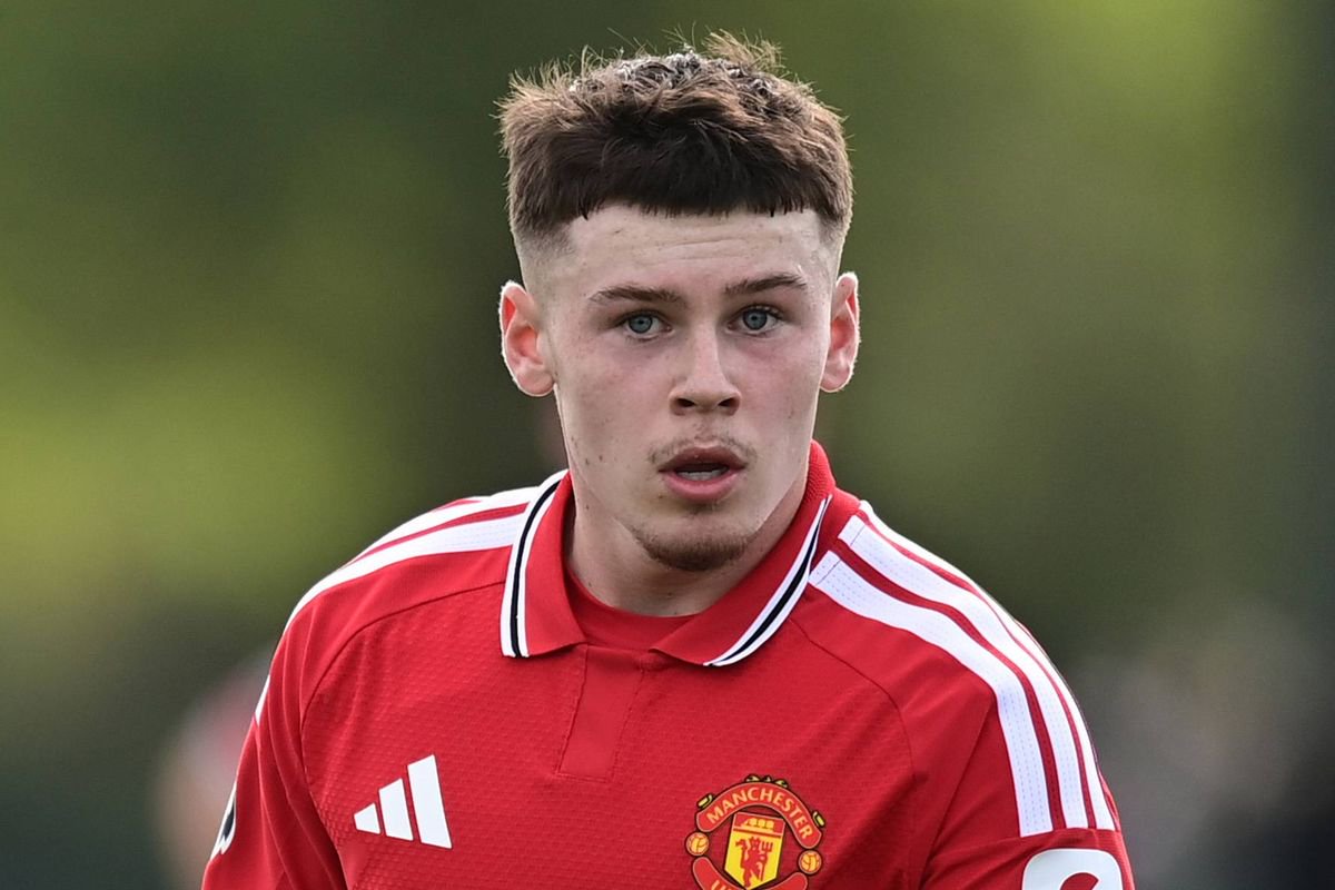 COBHAM, ENGLAND - OCTOBER 10: Kai Rooney of Manchester United in action during the U18 Premier League Cup between Chelsea U18 and Manchester United U18 at Cobham Training Centre on October 10, 2026 in Cobham, England. (Photo by Manchester United/Manchester United via Getty Images)