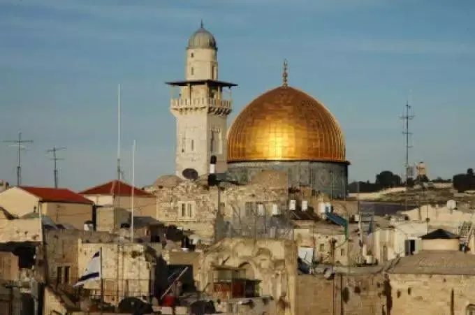 Jerusalem Mecca Which These Holy Places Look More Beautiful?