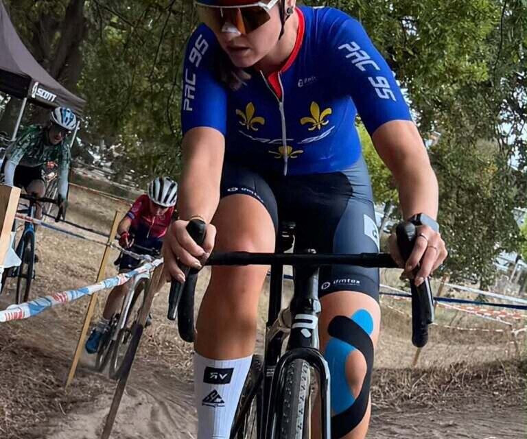 Pour sa première course sous les couleurs du PAC95, Justine Lebras a remporté la course élite du cyclo-cross de Franconville.